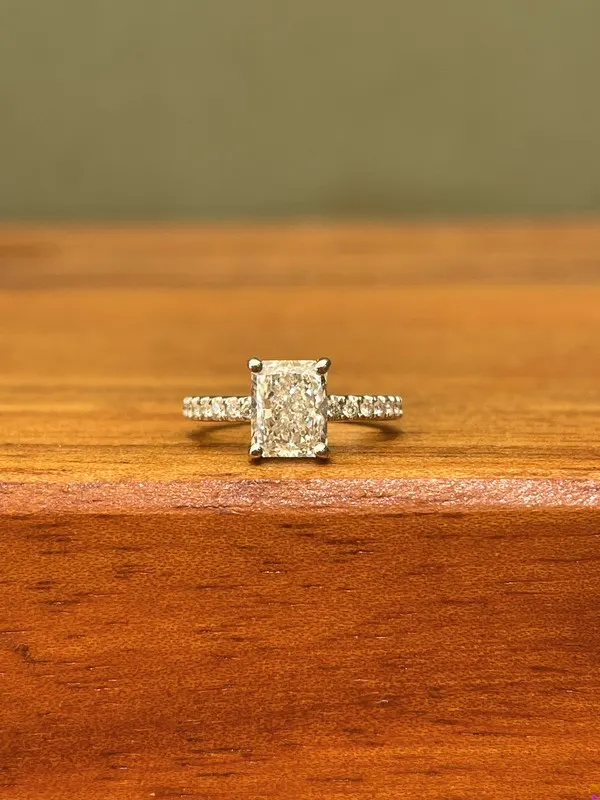 Engagement Ring No. 14, LM Gems