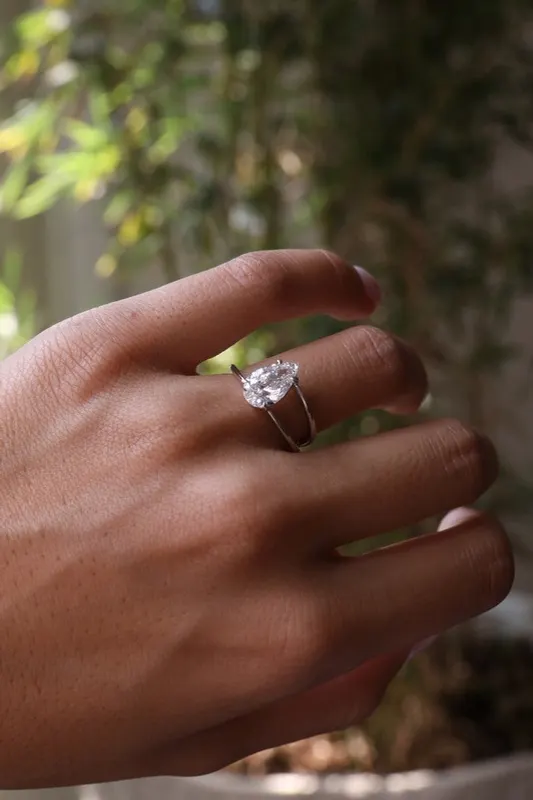 Engagement Ring No. 18, LM Gems