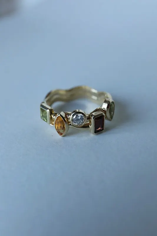 Ring No. 31, LM Gems